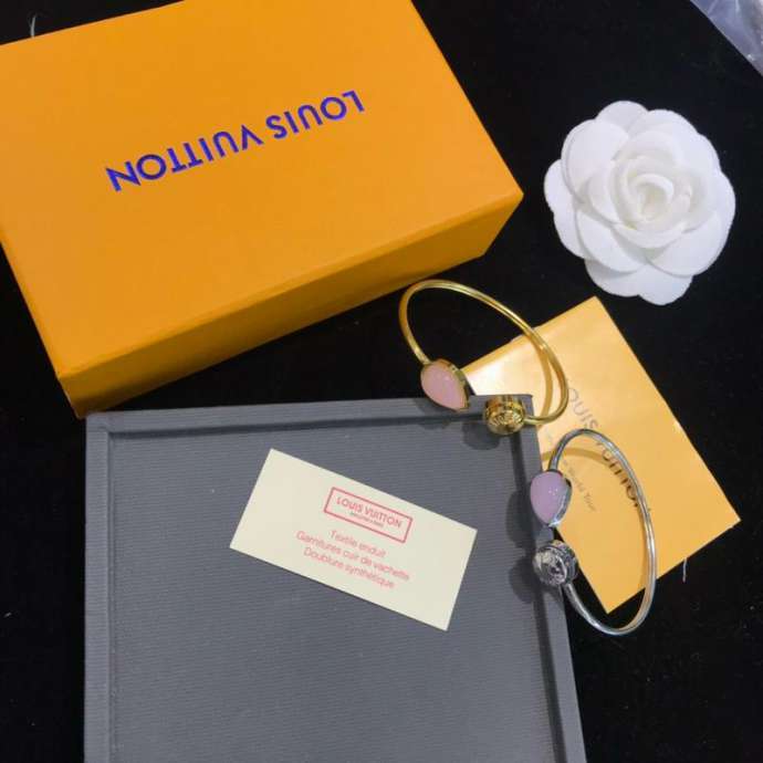 Picture of LV Bracelet _SKULVbracelet06cly17310840